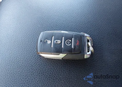 2022 Ram 1500 Big Horn 4X4 6'4 Box from USA, damaged, VIN 1C6SRFMT8NN319170